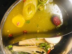 麻香➕菌王-密友回转自助火锅(世茂国际广场店)