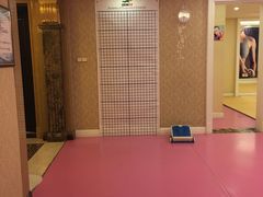 -思迈威健身(积玉桥万达店)