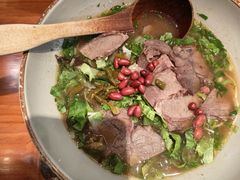 -百春原湖南牛肉粉(百联世纪店)