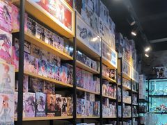 -七七漫品动漫店