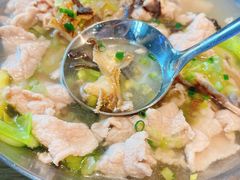 -肖四女乐山跷脚牛肉(南汇大学城生活广场店)