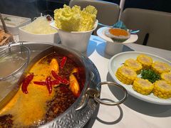-左庭右院鲜牛肉火锅(金山万达店)