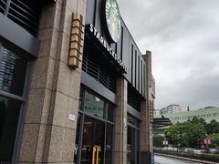 -星巴克(深圳龙华和平里店)