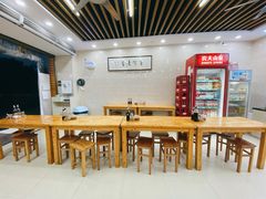 大堂-遵义虾子张六羊肉粉(金码头店)