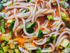 -小倪羊肉米线馆
