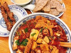 老北京炸灌肠-门框胡同百年卤煮(新街口店)