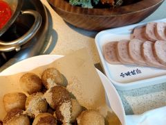 红糖糍粑-小龙坎火锅(全球总店)