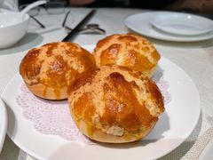 菠萝叉烧包-御宝轩(益丰·外滩源店)