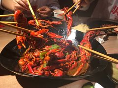 -沪小胖小龙虾(淮海中路旗舰店)