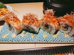 焦糖三文鱼卷-越光米贩精致料理餐厅(金鹰店)