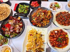 -巴厘龙虾·榜首油焖大虾(音乐学院·沿江酒馆店)
