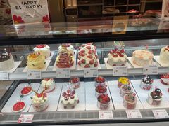 -花花卷卷·鲜食蛋糕(静安久光百货店)