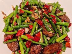 -辛香味烧鱼馆·非遗技艺·排骨红烧肉(光谷医药园店)