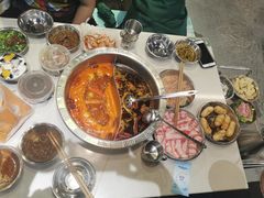 -憨铁匠老火锅(龙岗万科里店)