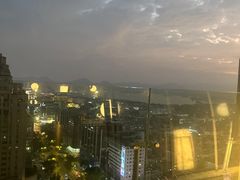 -Hi City·城市之巅