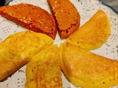 蒸饼双拼-福照楼汽锅鸡·云南菜(火车站锦江店)