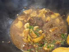 -70後铁锅炖(坡博总店)