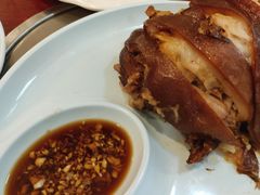 -聚首堂·特色小吃·肘子(什刹海德胜门店)