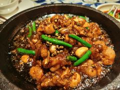 酱爆石锅蛙-绿茶餐厅(王府井永宁门店)