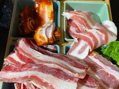 -烤路里·韩国品质自助烤肉(石路天虹4号店)