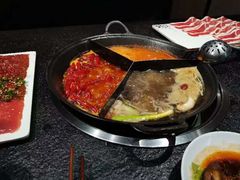-渝里重庆火锅(航天城店)