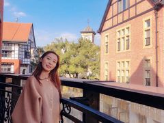 -钟书阁(松江泰晤士小镇店)