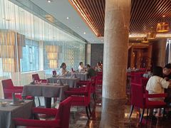 -粤尚腾香居中餐厅(首都机场希尔顿店)