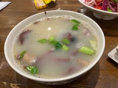 -清真·玛丽亚新疆菜主题餐厅(浙江中路店)