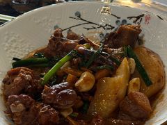 大清远黑棕鹅煲-伍哥厨房(新滘东路店)