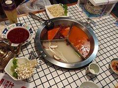 -山悦里 山野·鲜火锅(罗斯福广场店)