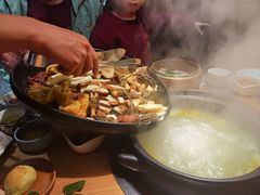 -一朵菌·野生菌探索家火锅(南亚店)