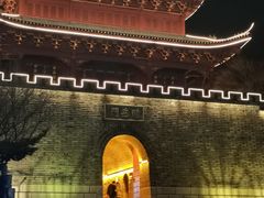 -巴陵广场