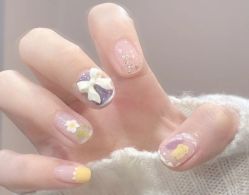 -雪奈传统美甲美睫