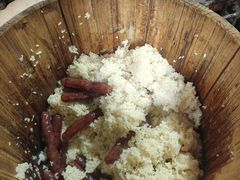 -梁阿婆廿年老牌扣肉糯米饭