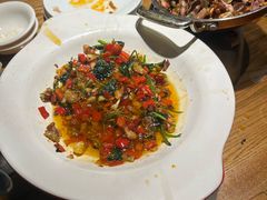 -爱碗亭·鲜炒湖南菜(壹城中心店)