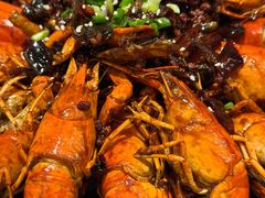 -松哥油焖大虾.小龙虾.黑鸭煲(海岸城店)