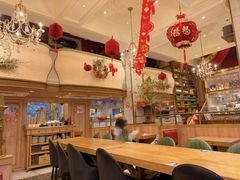 -玛格萝妮比萨屋(四平店)