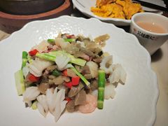-吴越荣记苏州菜·松鼠桂鱼(月光码头店)