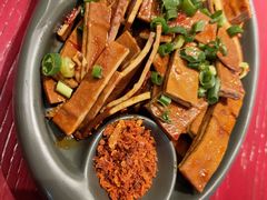 卤水豆腐干-谭鸭血老火锅(庆云店)