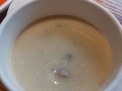 鸡蓉蘑菇汤-比格比萨自助(花园路店)