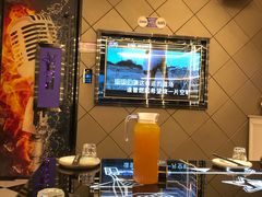 -星璨火吧KTV聚会餐厅(丰庆路店)
