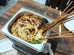 -东大桥小国抻面烧烤(长通路店)