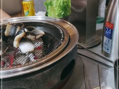 -围炉肉舍•炭烤活鳗•丹东海鲜烤肉(步行街店)