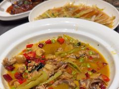 -梁家大院•农家菜(昆山会展中心店)