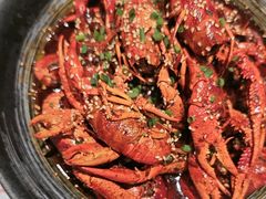 -肥肥虾庄·金牌油焖大虾(杨园滨江时代walk店)