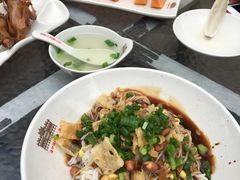 -海口骑楼小吃街