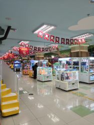 -莫莉幻想(银盆岭万达广场店)