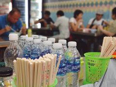 -榮泰米粉湯(Left Shop)