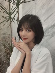 -东秀护肤造型