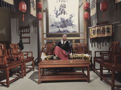 -MAX伯爵沉浸式超级游戏体验馆·实景桌游·剧本杀(小时代店)